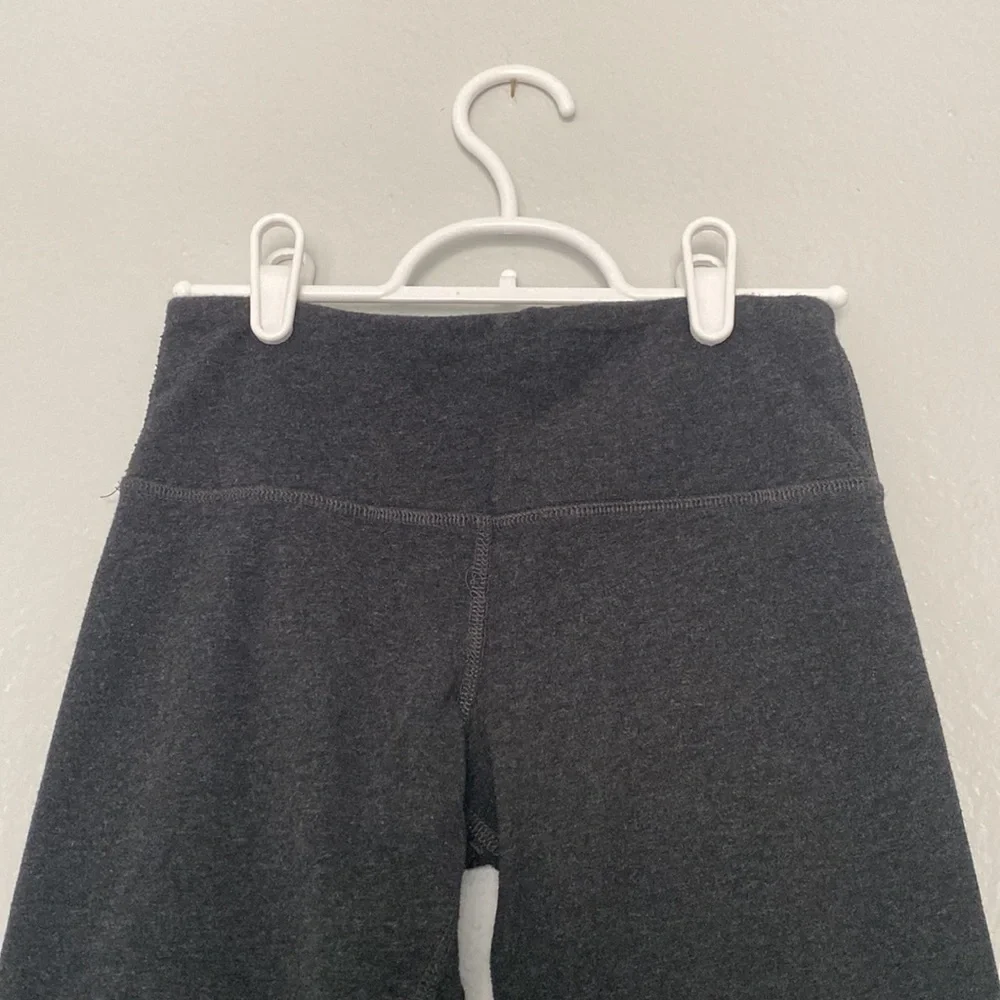 lululemon leggings - Picture 2 of 4